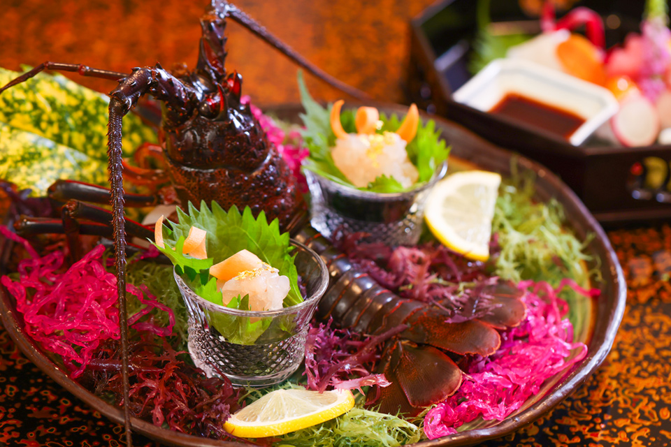 写真：良き日に華を添える花咲の懐石料理