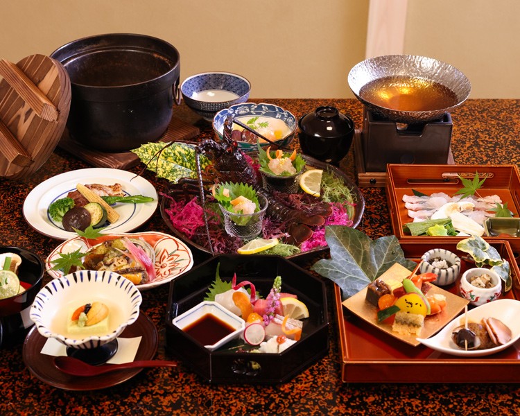 写真：花咲の料理人が腕を揮う京会席