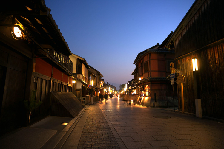 写真：D 祇園・花見小路
