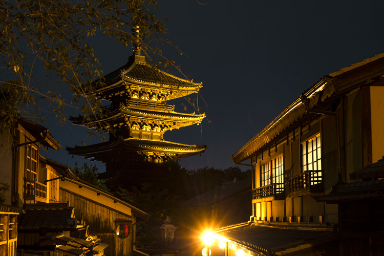 写真：K 法観寺（八坂の塔）