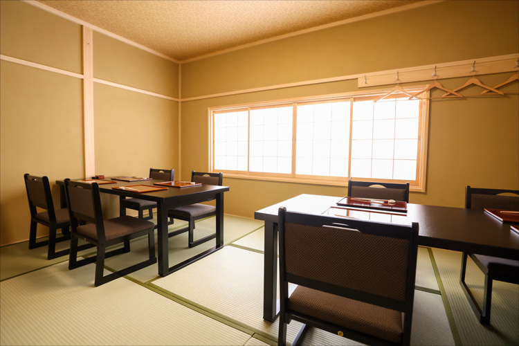 写真：二階個室B